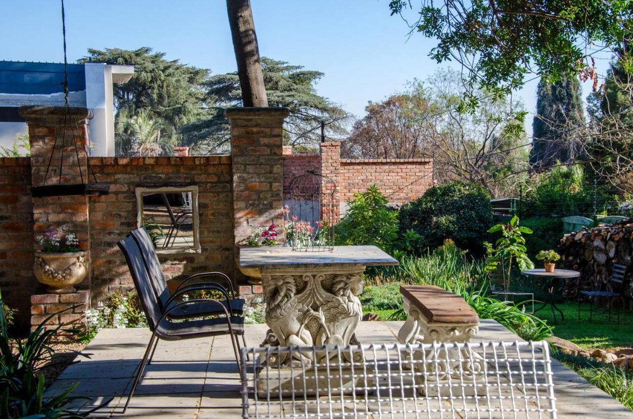 Shepherd'S Corner Guest House جوهانسبورغ المظهر الخارجي الصورة