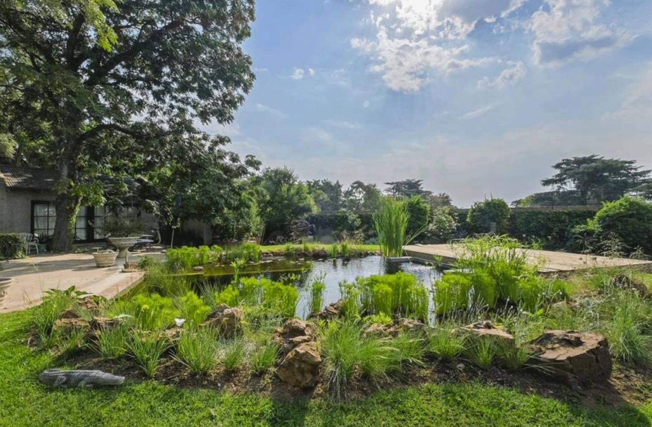 Shepherd'S Corner Guest House جوهانسبورغ المظهر الخارجي الصورة