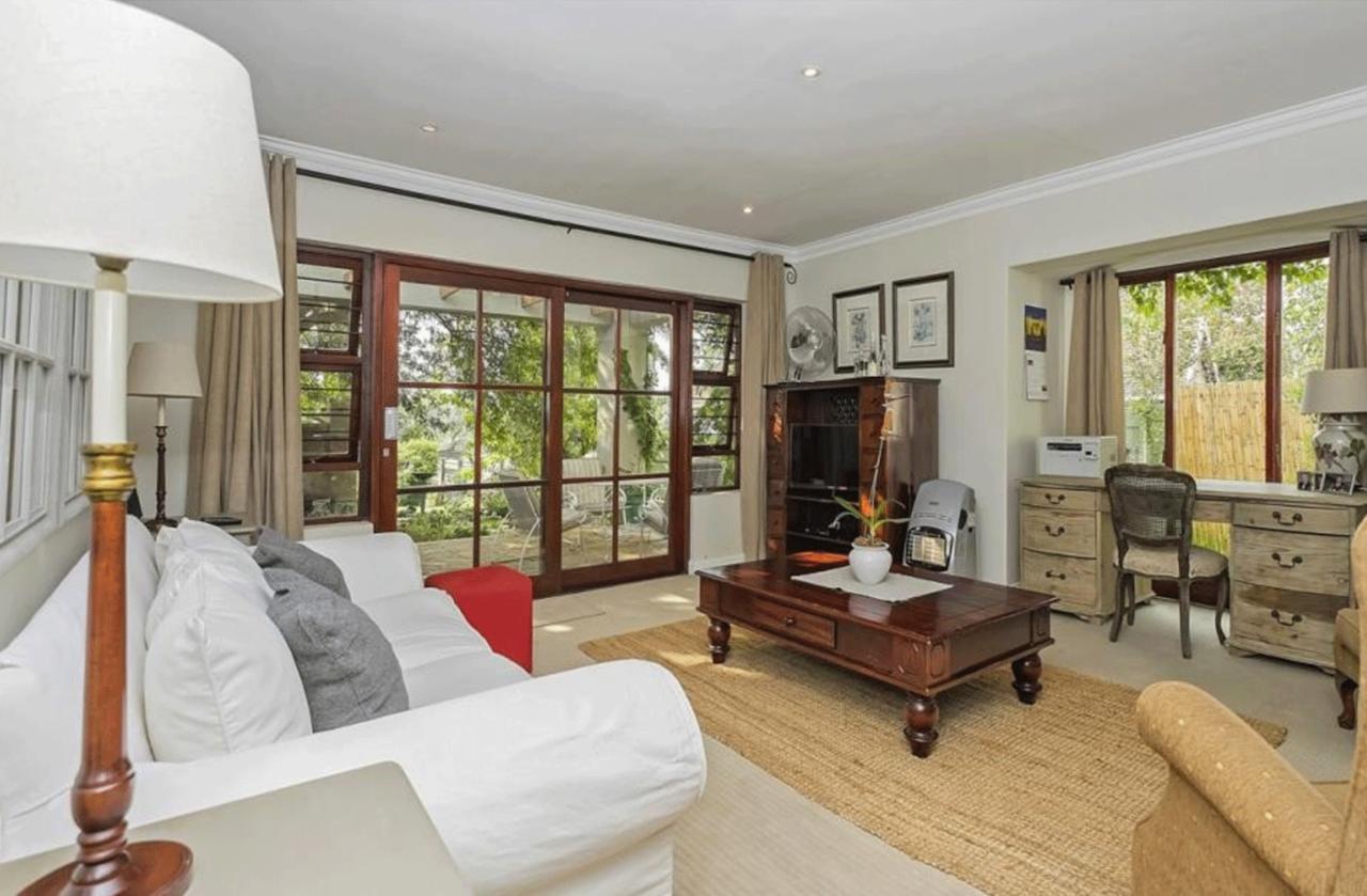 Shepherd'S Corner Guest House جوهانسبورغ المظهر الخارجي الصورة